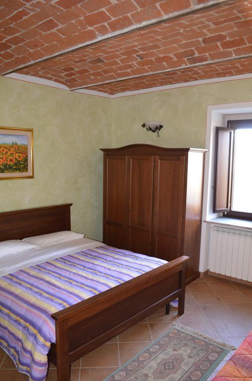 Agriturismo Parco Campofelice Lombardore Δωμάτιο φωτογραφία