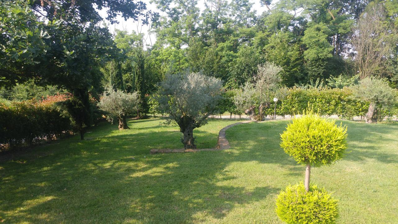 Agriturismo Parco Campofelice Bed and Breakfast Lombardore Εξωτερικό φωτογραφία